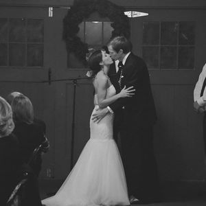 Meet your Posher, Caitlin